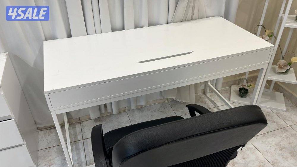 للبيع سراير وكبتات وادراج واجهزه رياضيه2