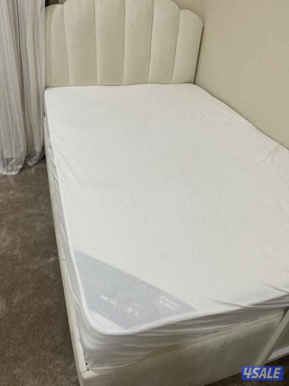 للبيع سراير وكبتات وادراج واجهزه رياضيه4