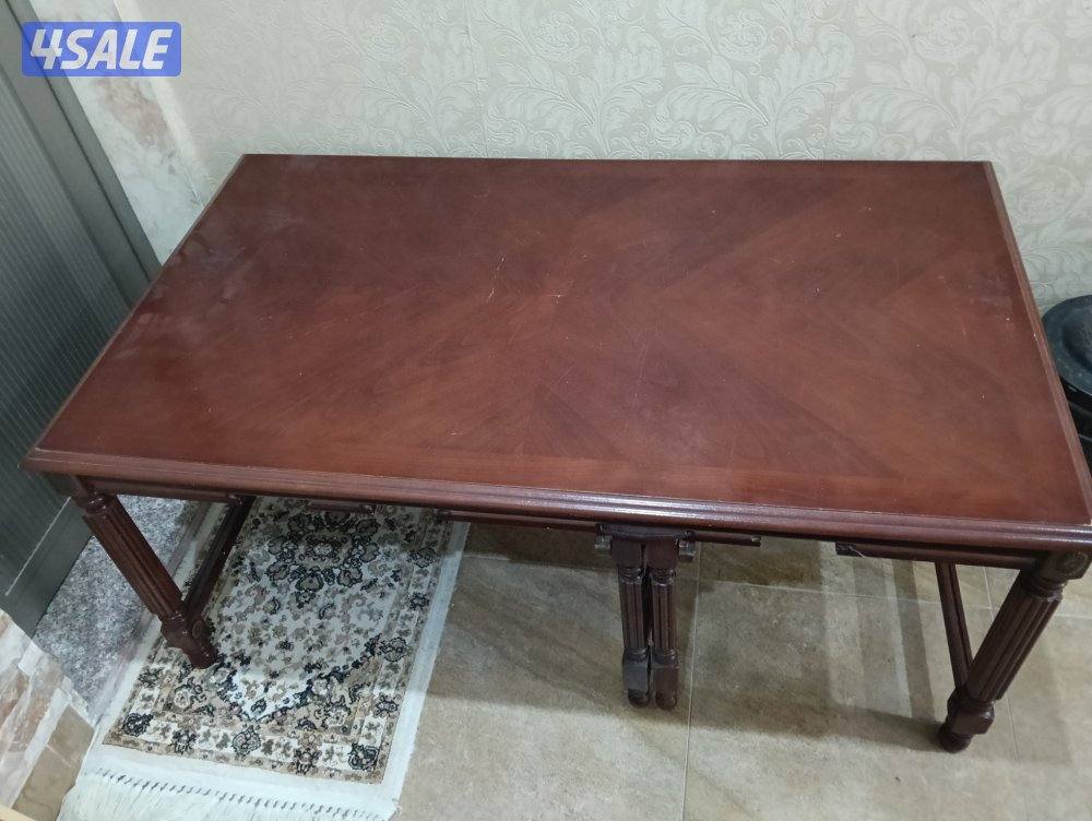 طاولة كنب بحالة ممتازة2