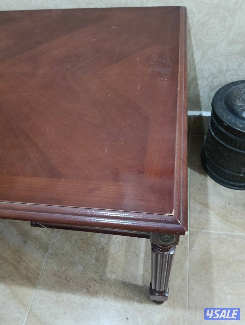 طاولة كنب بحالة ممتازة6