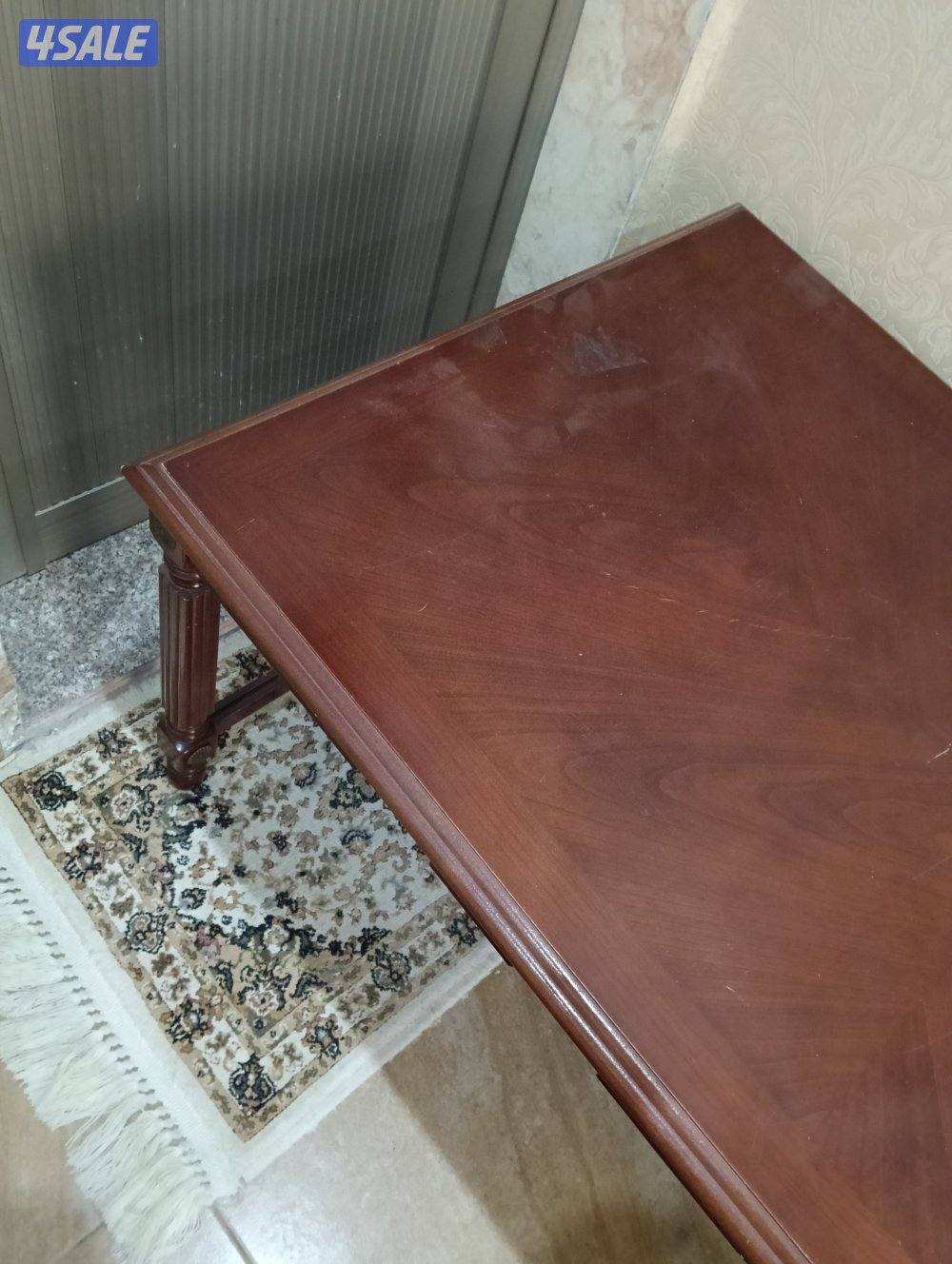 طاولة كنب بحالة ممتازة7