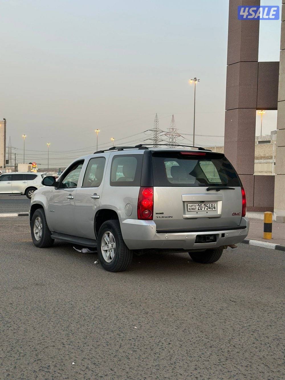 للبيع يوكن0