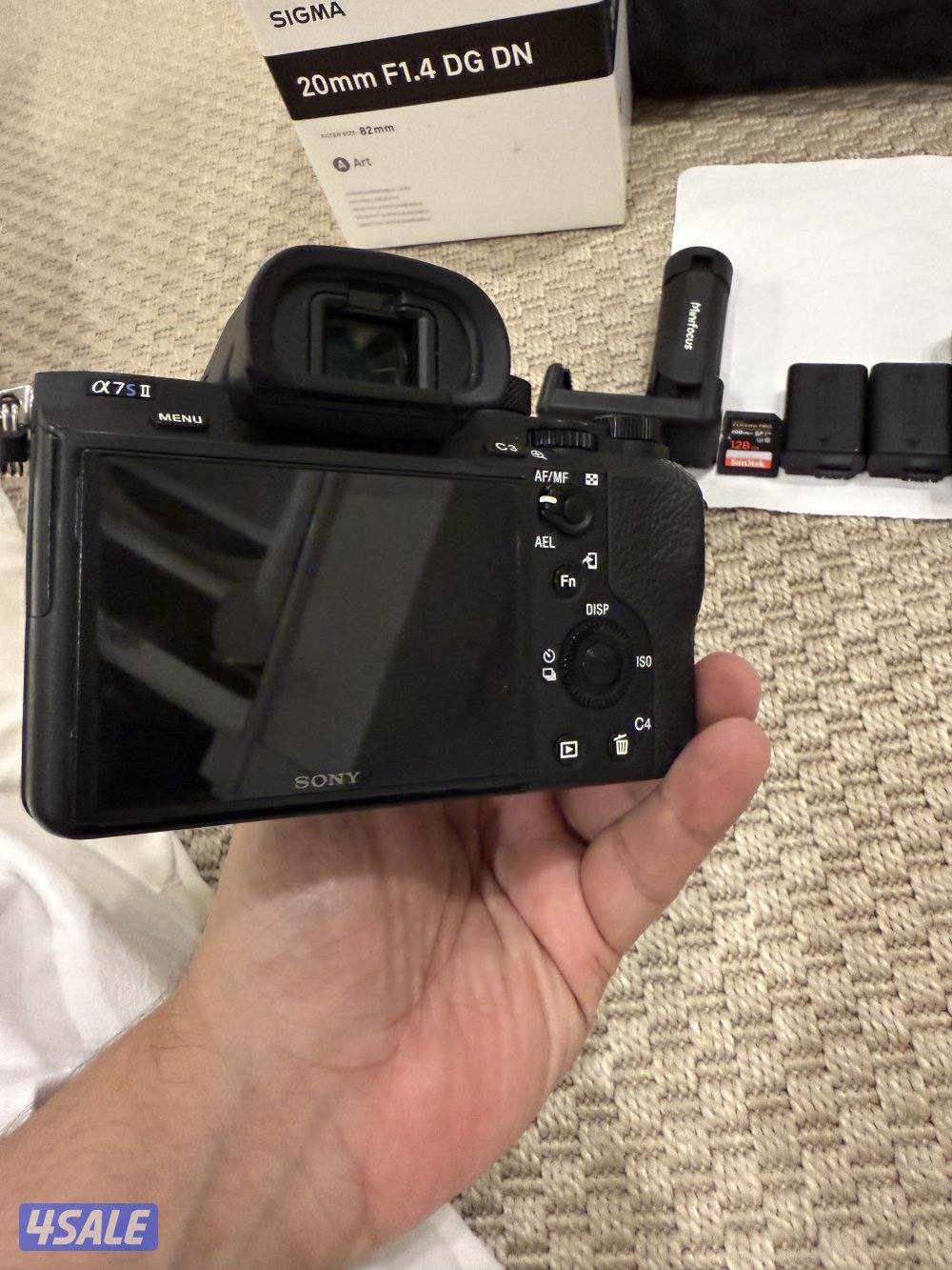 Sony a7s2 + sigma 20mm f/1.4 dg dn art3