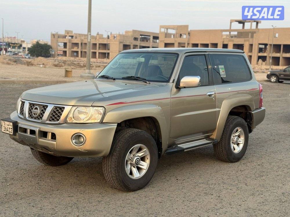 نيسان كبسولة 2010 قير عادي5