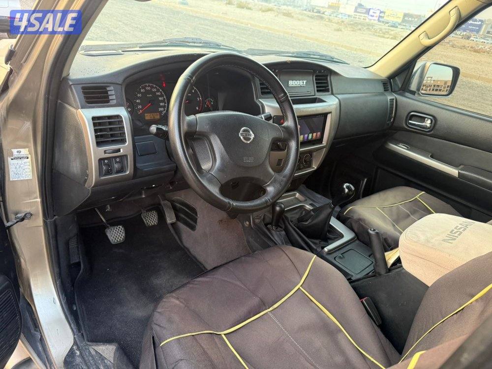 نيسان كبسولة 2010 قير عادي6