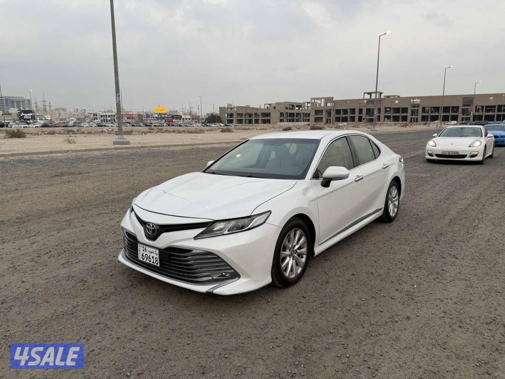 كامري 2018 نظيف جدا ومرتب3