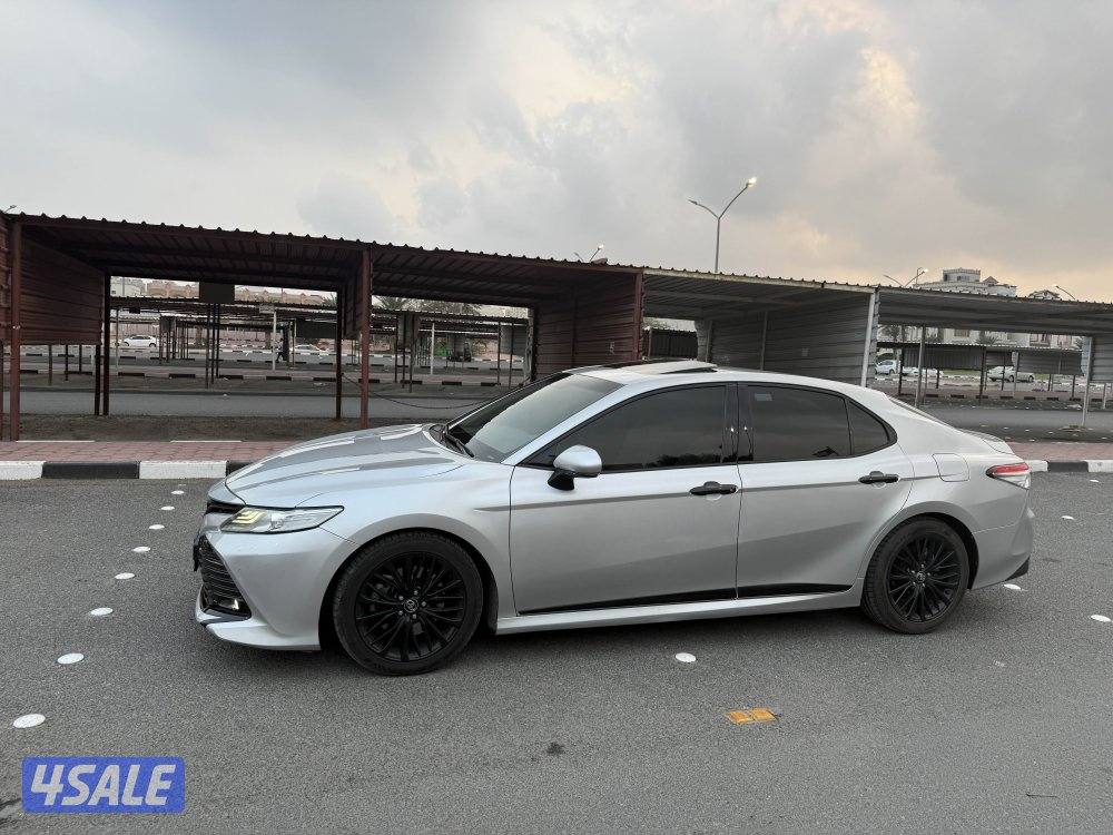 كامري لمتد 2018 اعلى درجه ممشى 110 الف3