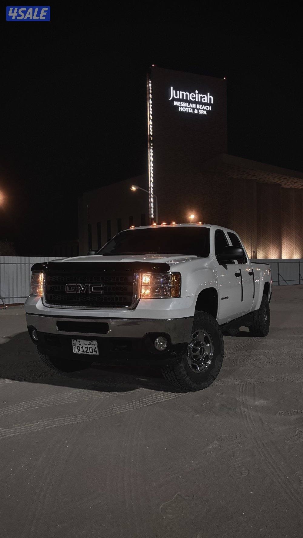 للبيع وانيت GMC HD 2011 العداد 174 الف كيلو2