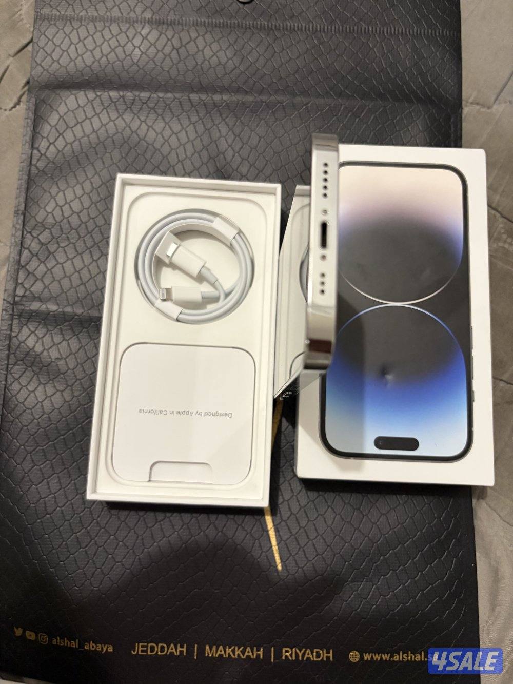 ايفون 14 برو مثل الجديد2563