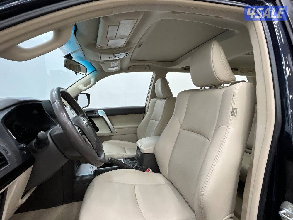 TOYOTA PRADO 6 CYL TXL HIGH OPTION5