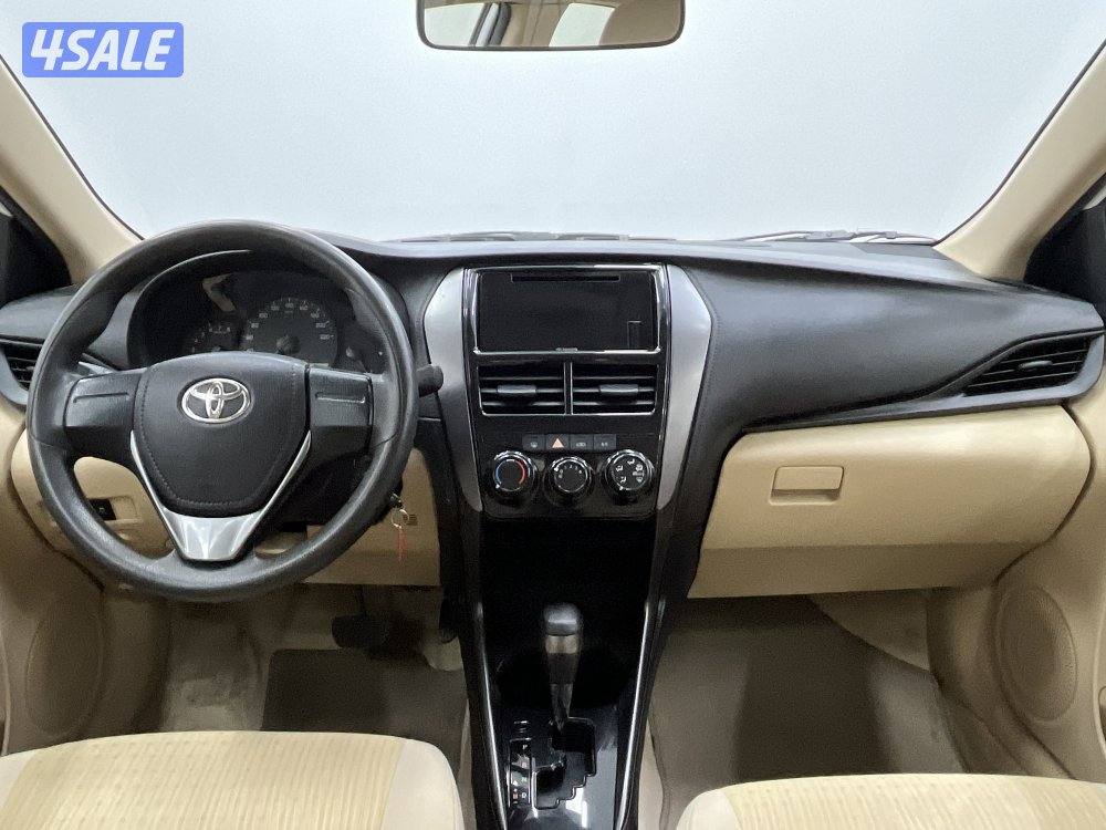 TOYOTA YARIS_N Toyota YARIS 202210