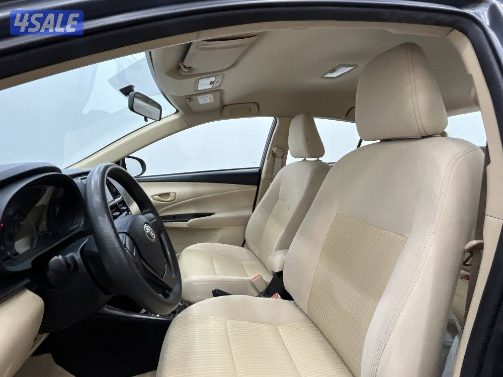 TOYOTA YARIS_N Toyota YARIS 20215