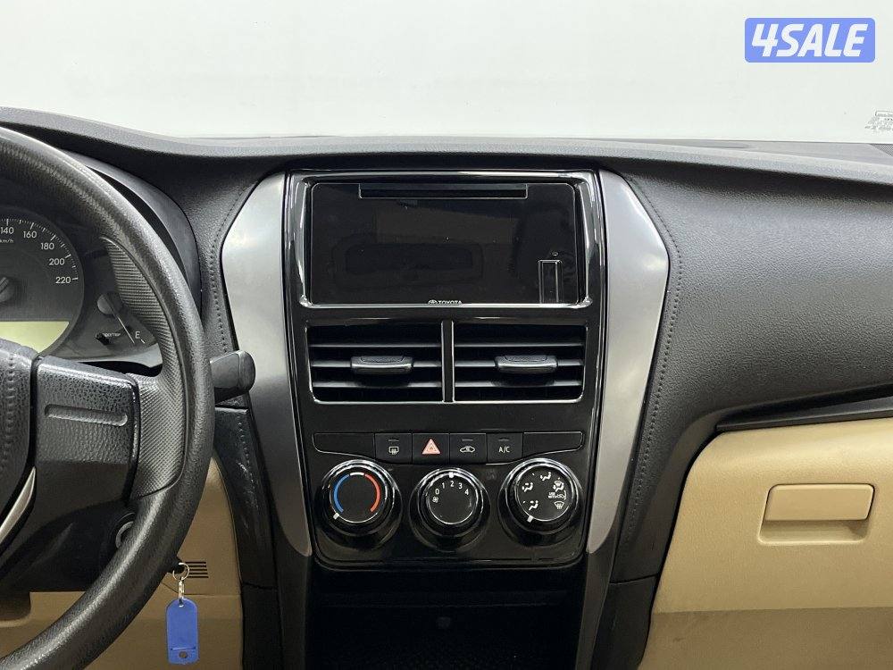 TOYOTA YARIS_N Toyota YARIS 202112