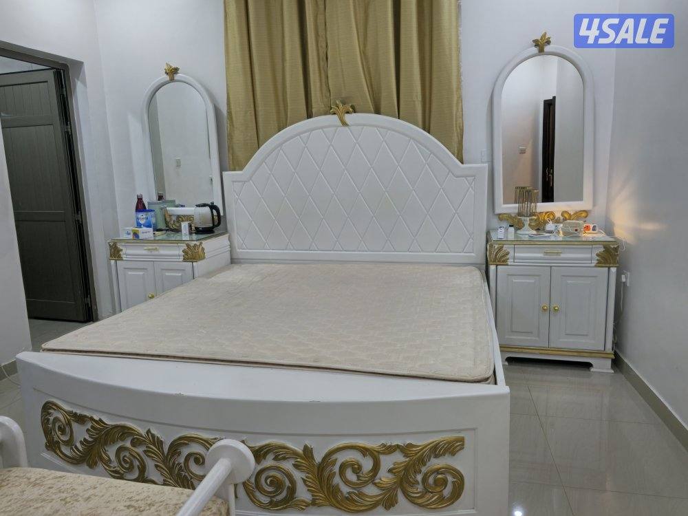 غرفة نوم نظيفه جدا جدا وقويه خشب تفصال  سبع قطع كامله مع البردة السعر5