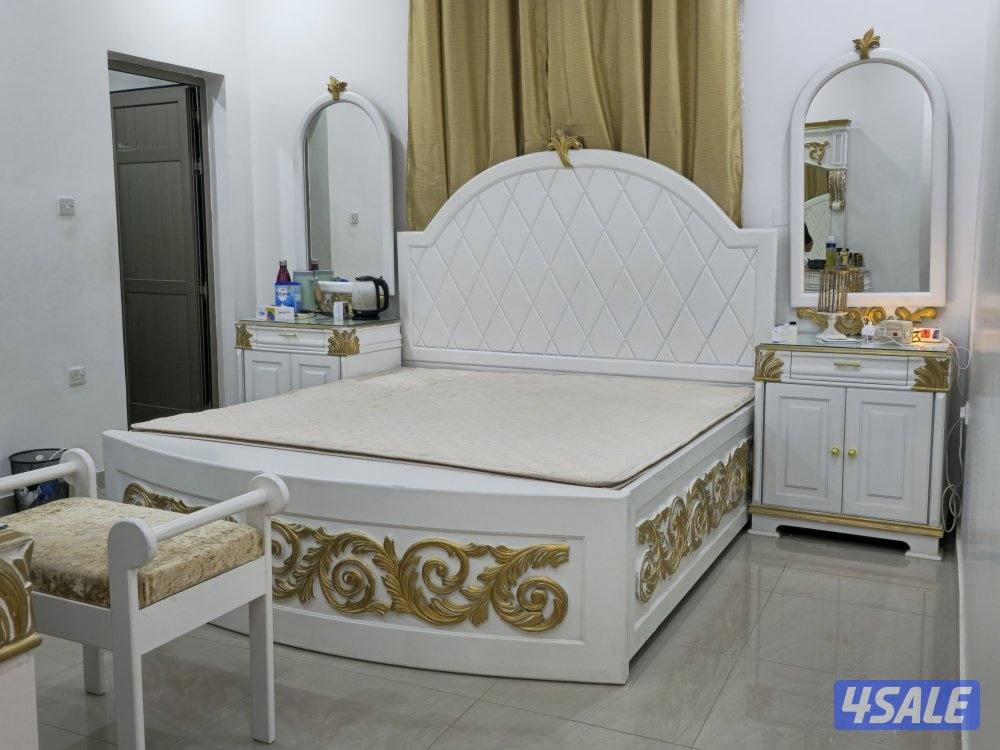 غرفة نوم نظيفه جدا جدا وقويه خشب تفصال  سبع قطع كامله مع البردة السعر7