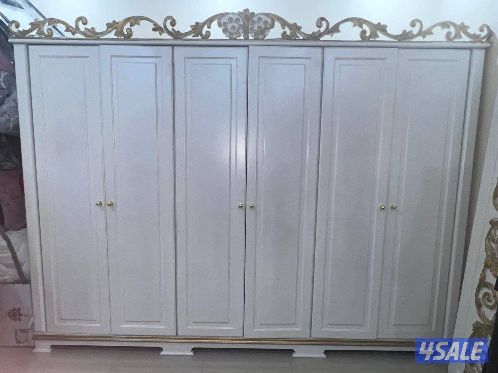 غرفة نوم نظيفه جدا جدا وقويه خشب تفصال  سبع قطع كامله مع البردة السعر10