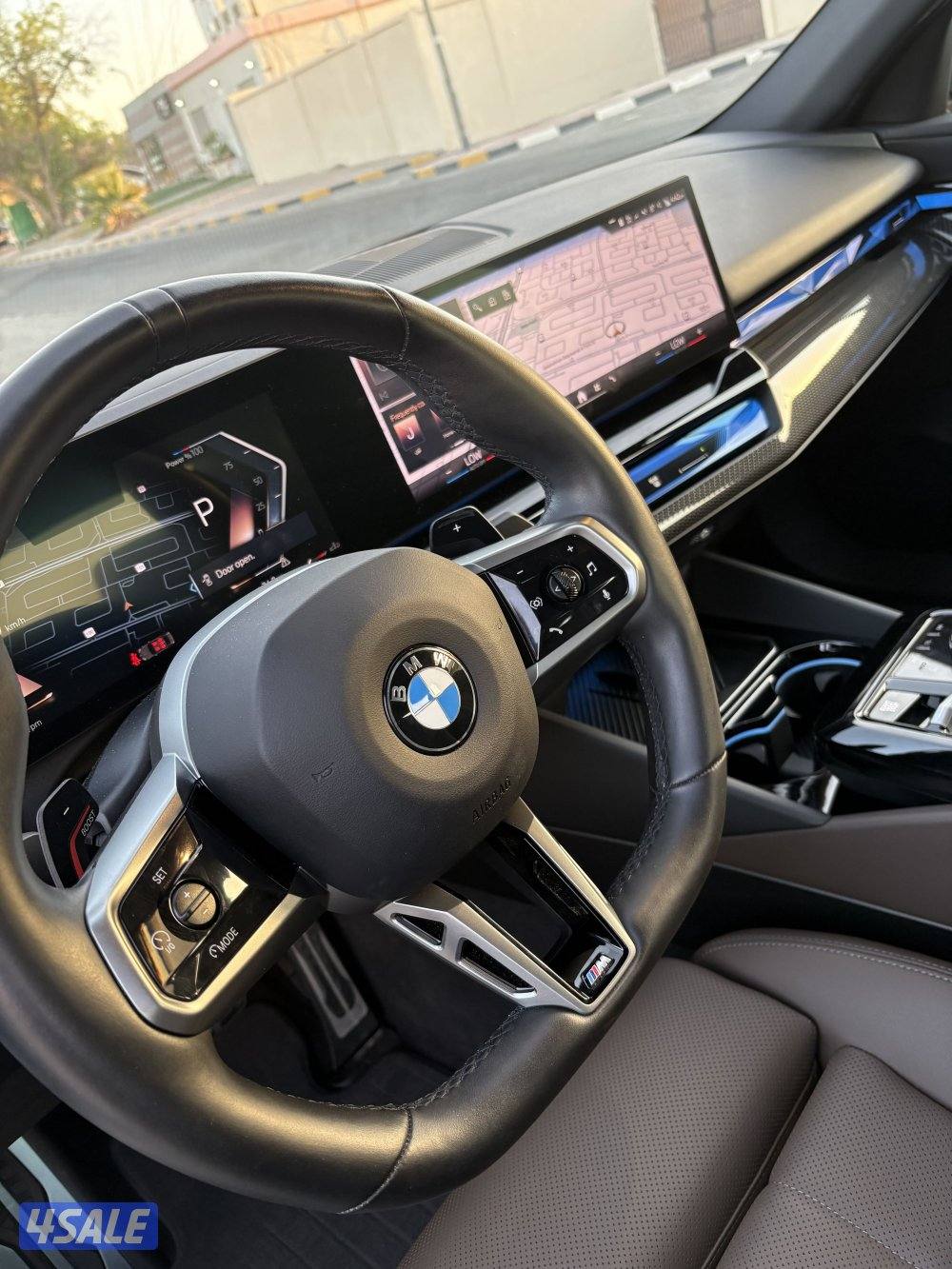 BMW 520i. 20244