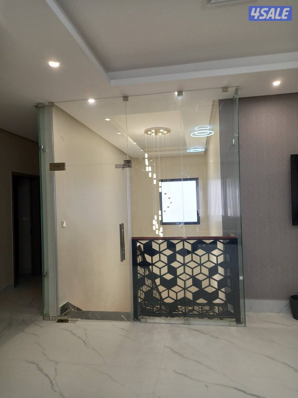 فني زجاج أبو يوسف3