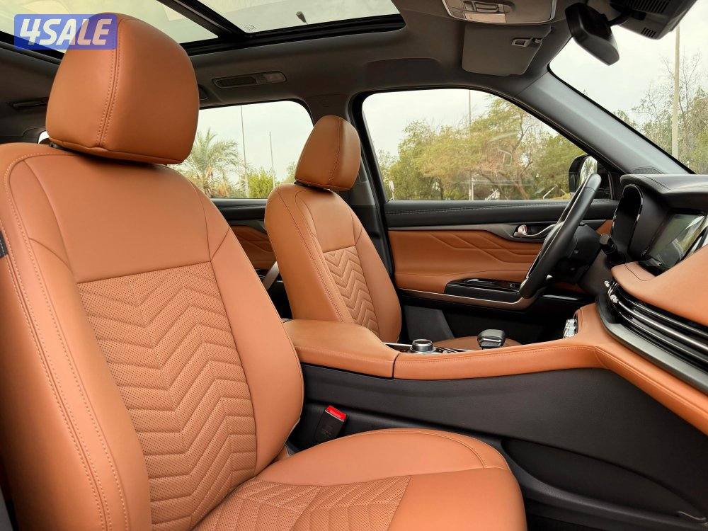 للبيع CHANGAN CS 95 موديل 2024 وارد الوكاله8