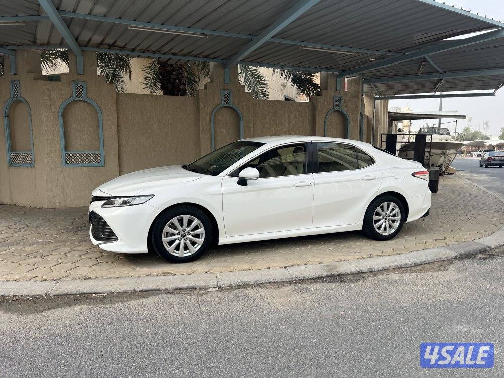 للبيع كامري 2019 ماشي 96 صبغ وكاله1