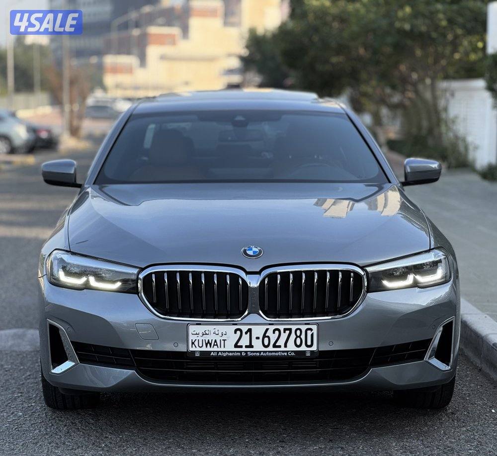 بي ام دبليو 520i لكجري لاين 2023 عداد 28 الدرجة الأولى صبغ كالة الغانم1