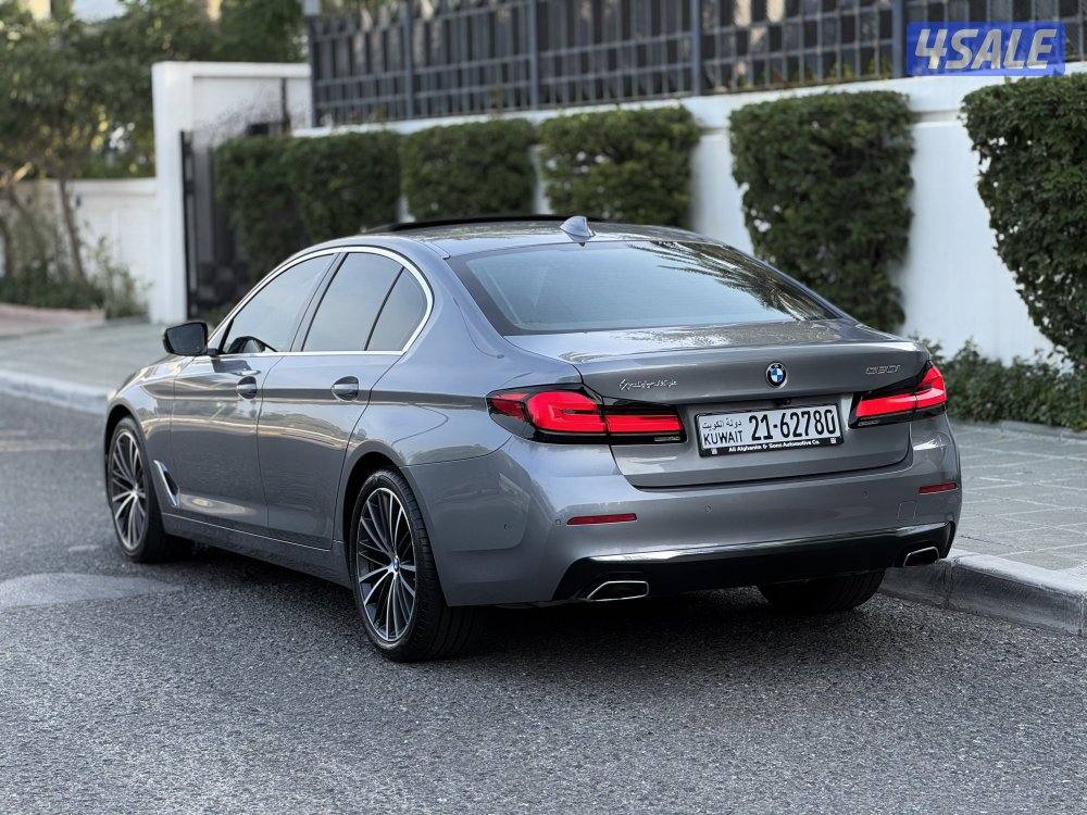 بي ام دبليو 520i لكجري لاين 2023 عداد 28 الدرجة الأولى صبغ كالة الغانم4