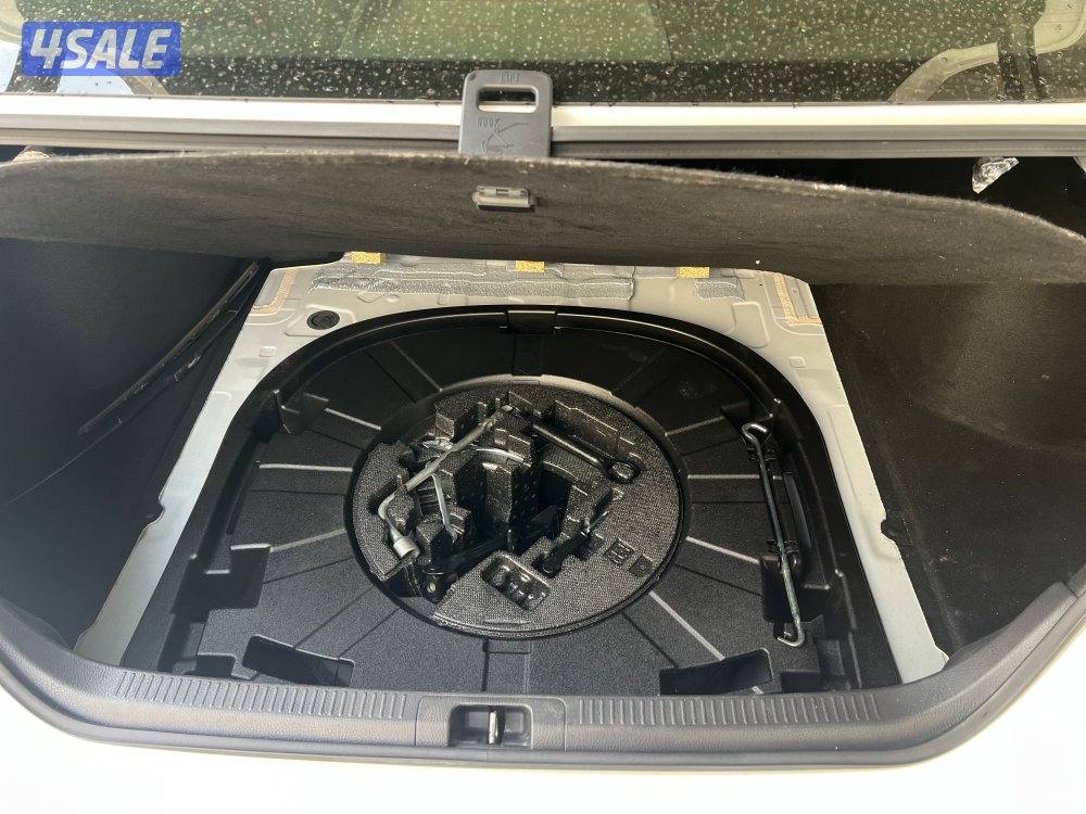 للبيع كامري 2019 ماشي 96 صبغ وكاله7