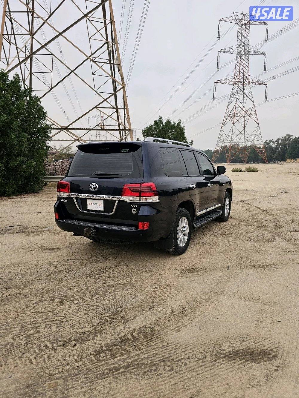 Toyota Land Cruiser GXR 2020 V81