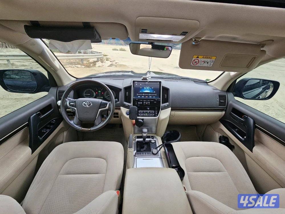 Toyota Land Cruiser GXR 2020 V812