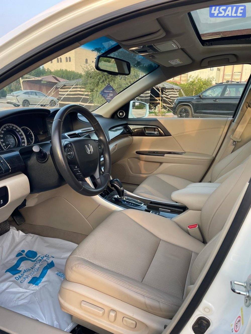 هوندا - اكورد - عداد 74 - موديل 20156