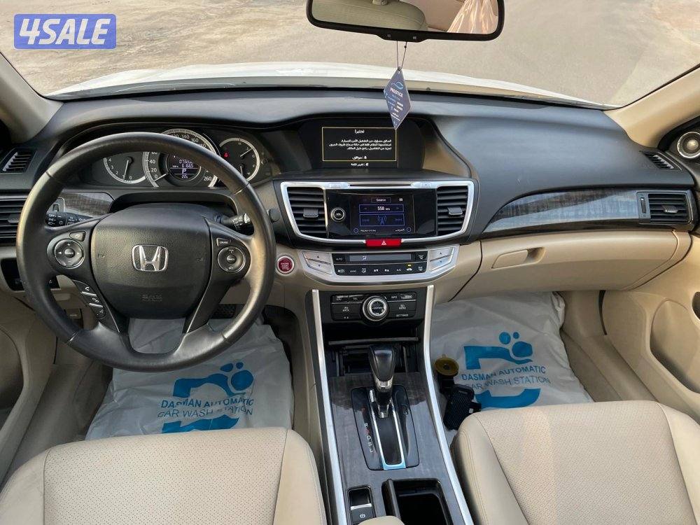 هوندا - اكورد - عداد 74 - موديل 20158