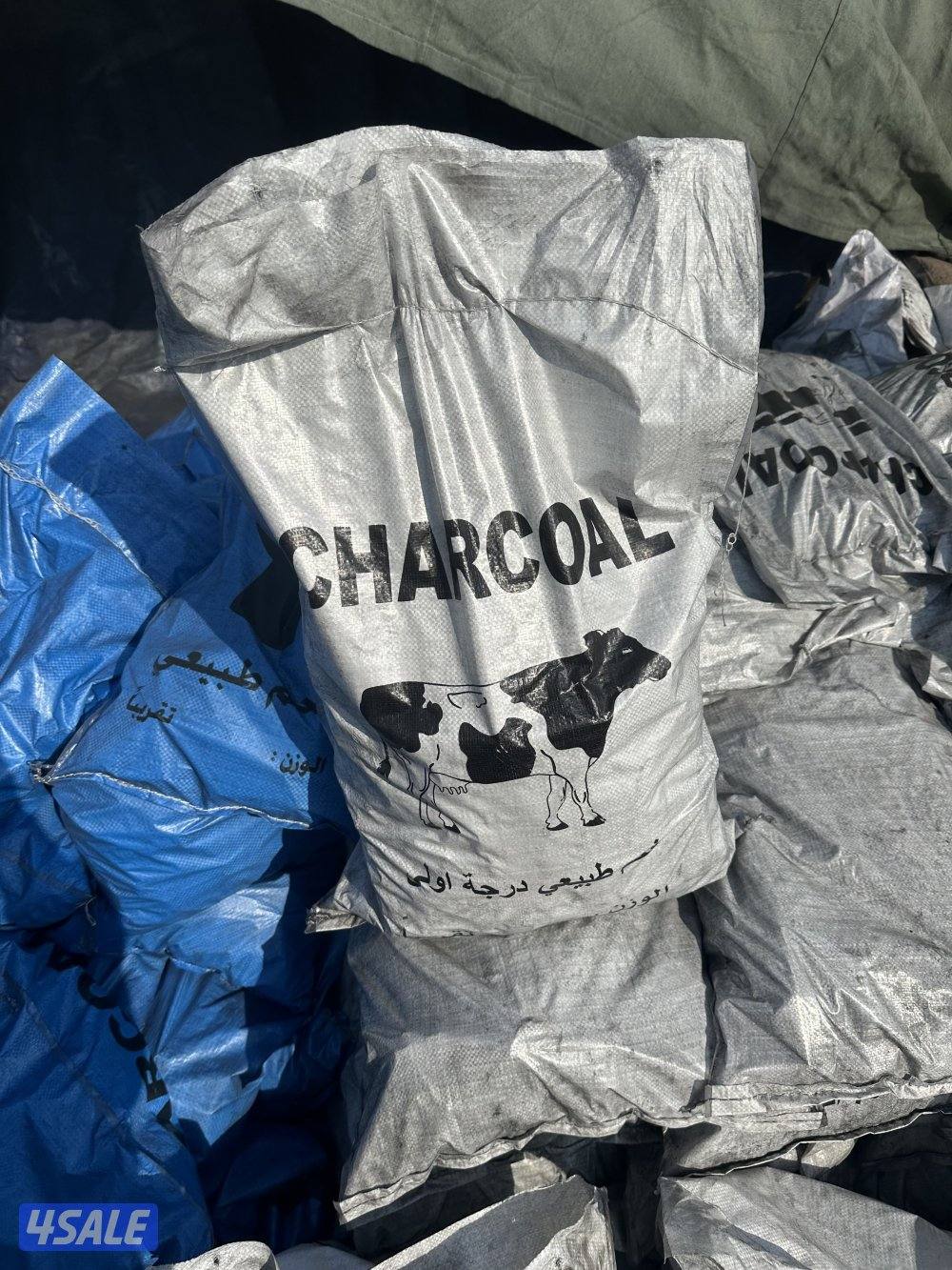 يوجد حطب سمر وحطب زيتون وفحم افريقى البقره وفحم سداسى كرتون شرط الجوده1