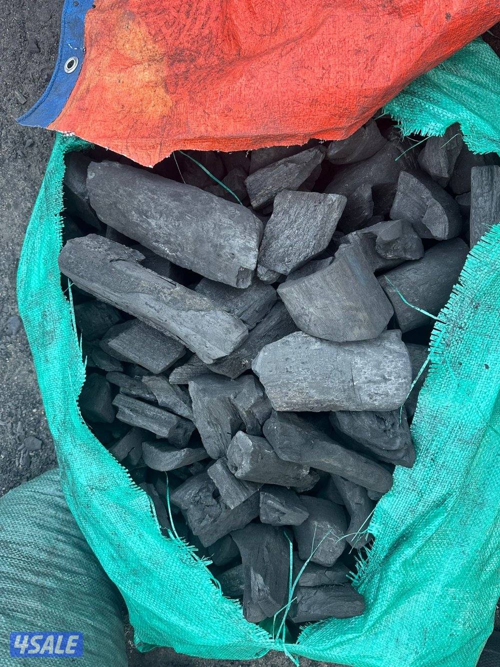 يوجد حطب سمر وحطب زيتون وفحم افريقى البقره وفحم سداسى كرتون شرط الجوده4