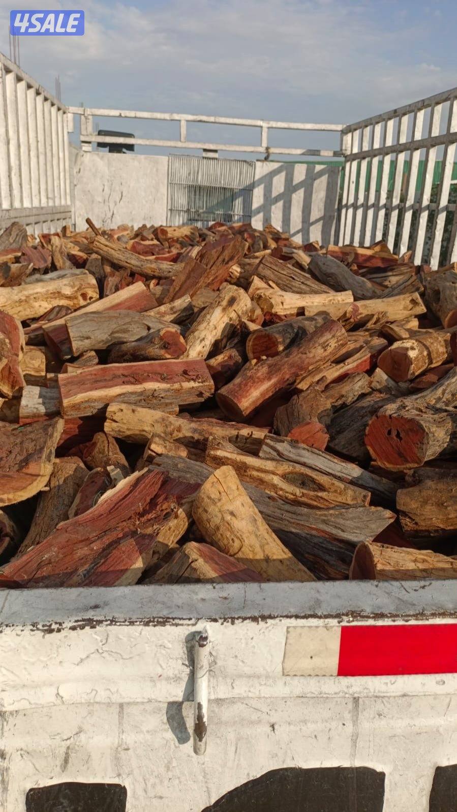 يوجد حطب سمر وحطب زيتون وفحم افريقى البقره وفحم سداسى كرتون شرط الجوده14