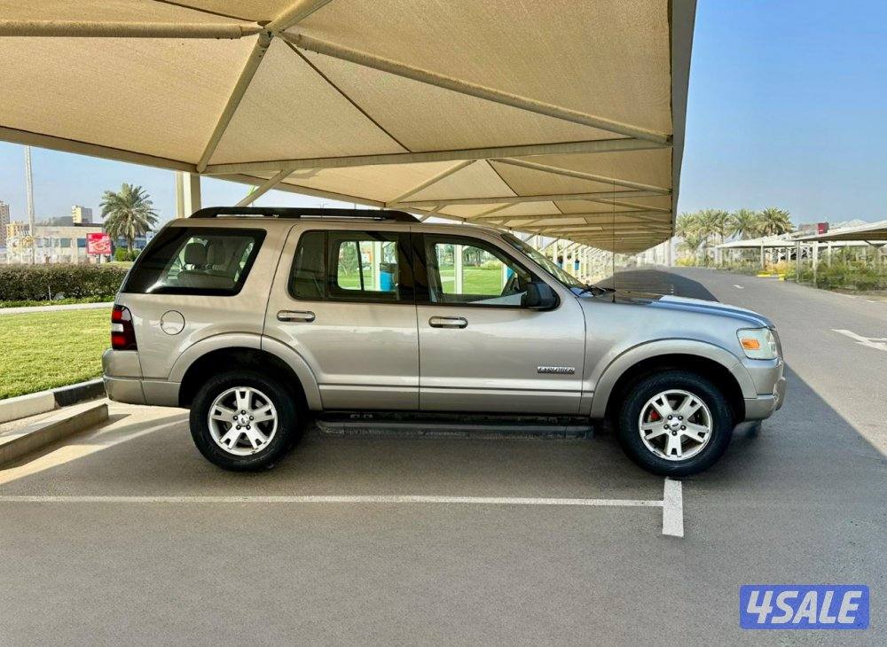 فورد اكسبلورر - الموديل:2008 - العداد:1567