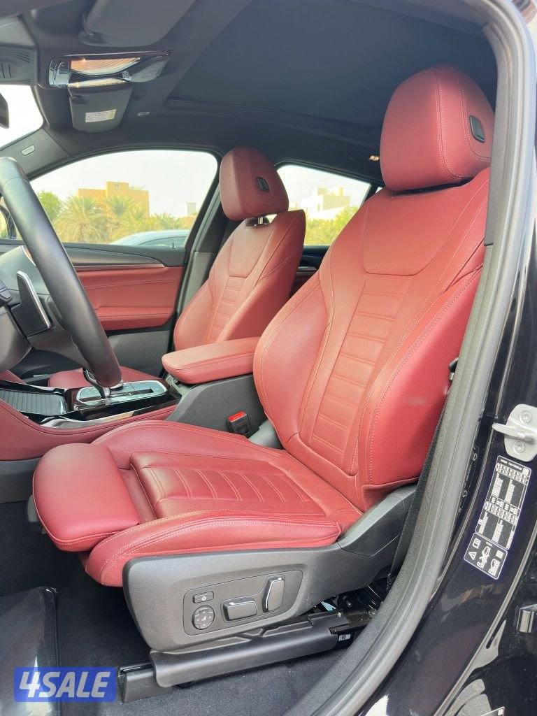 بي ام x4 Xdrive 30i
عداد: 16 الف10