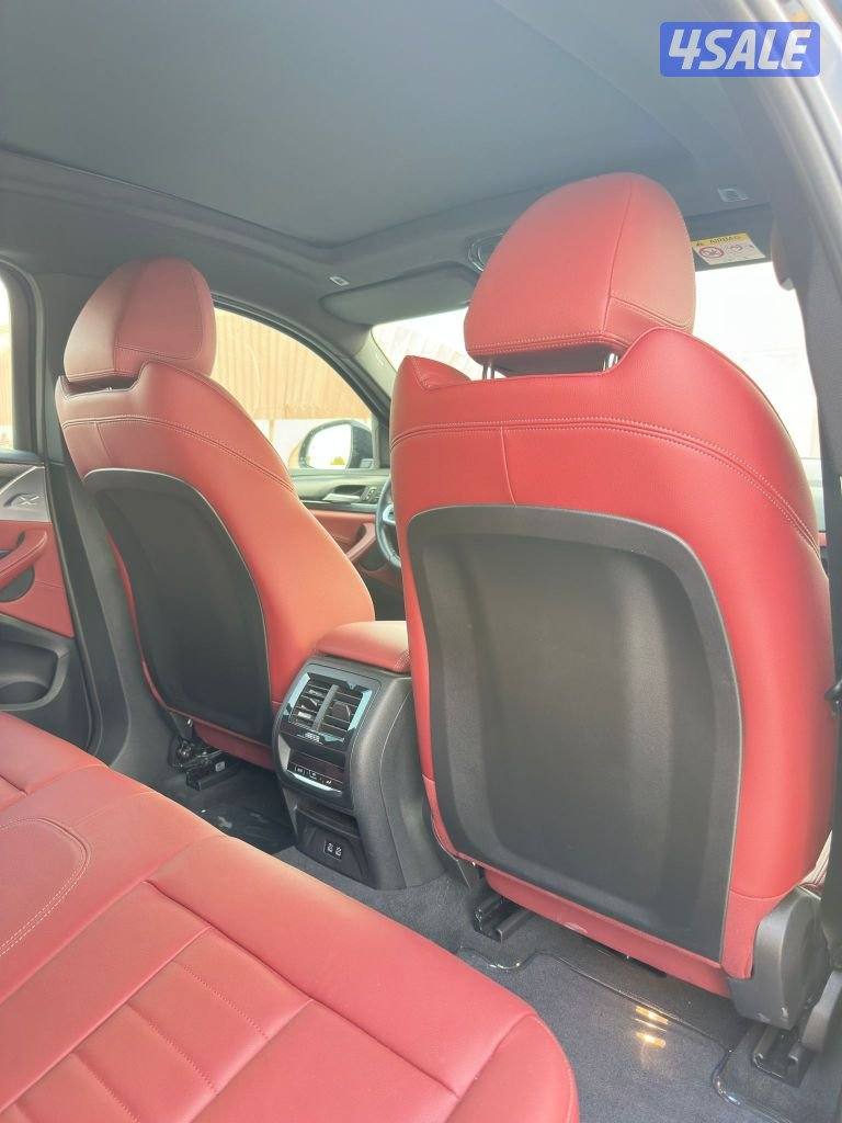 بي ام x4 Xdrive 30i
عداد: 16 الف12