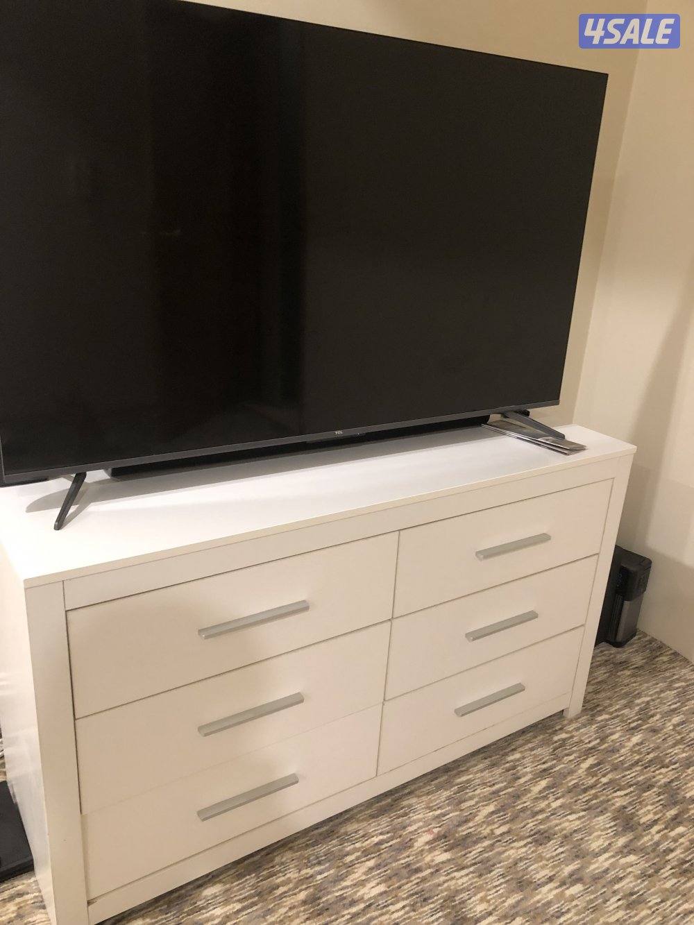 غرفة نوم البيع سرير ١٨٠/٢٠٠ تسريحة و كوميدينات ٢2