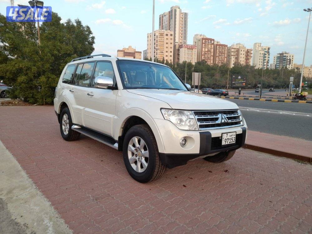 السالمية ميتسوبيشى باجيرو موديل 2009 GLS0