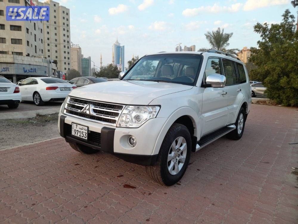 السالمية ميتسوبيشى باجيرو موديل 2009 GLS2