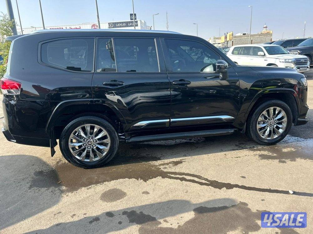 تويوتا لاند كروزر GX.R AEROs  twin turbo.V6 موديل 20232
