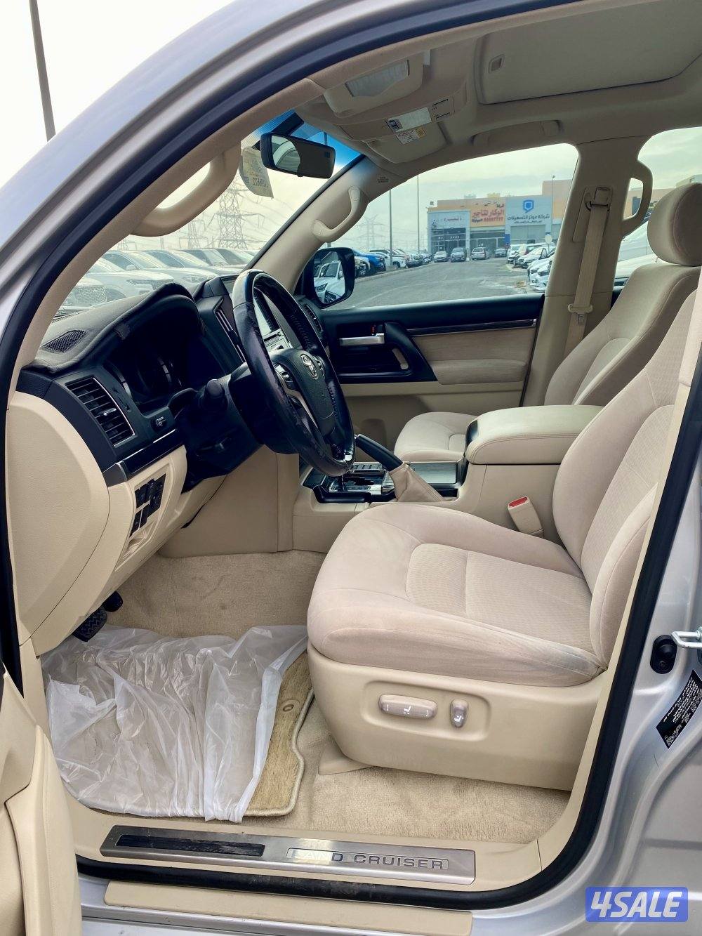 لاند GXR الساير موديل 2020 عداد 2528