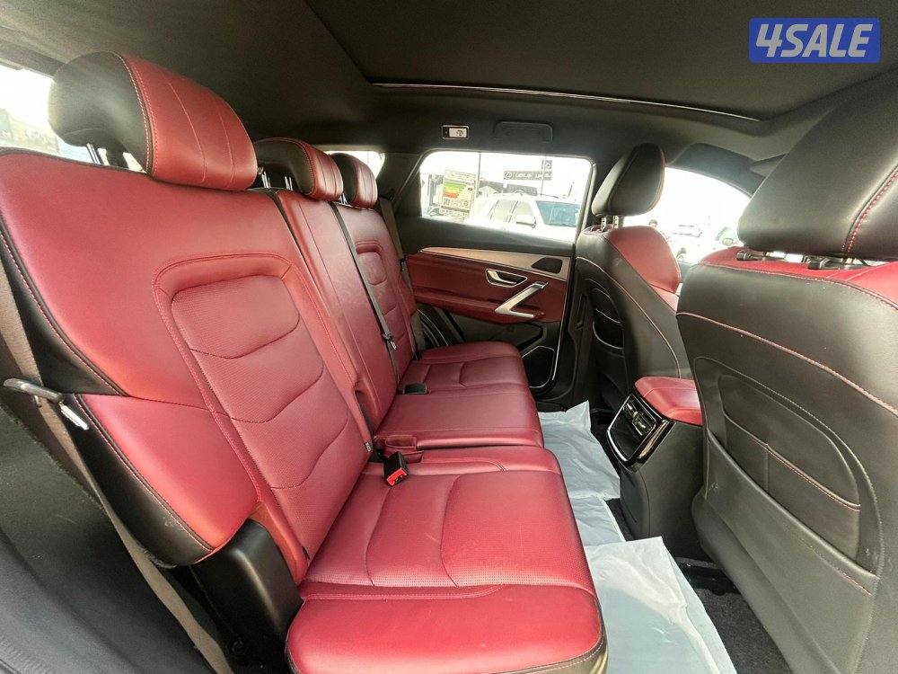 X70 PLUS .JETOUR موديل 2024 ماشى 68.000 k.m   وارد الكويت .4