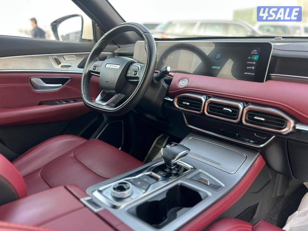 X70 PLUS .JETOUR موديل 2024 ماشى 68.000 k.m   وارد الكويت .7