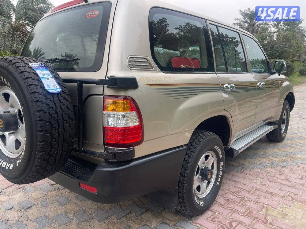 لاندكروز GX موديل 2007 قير عادي4