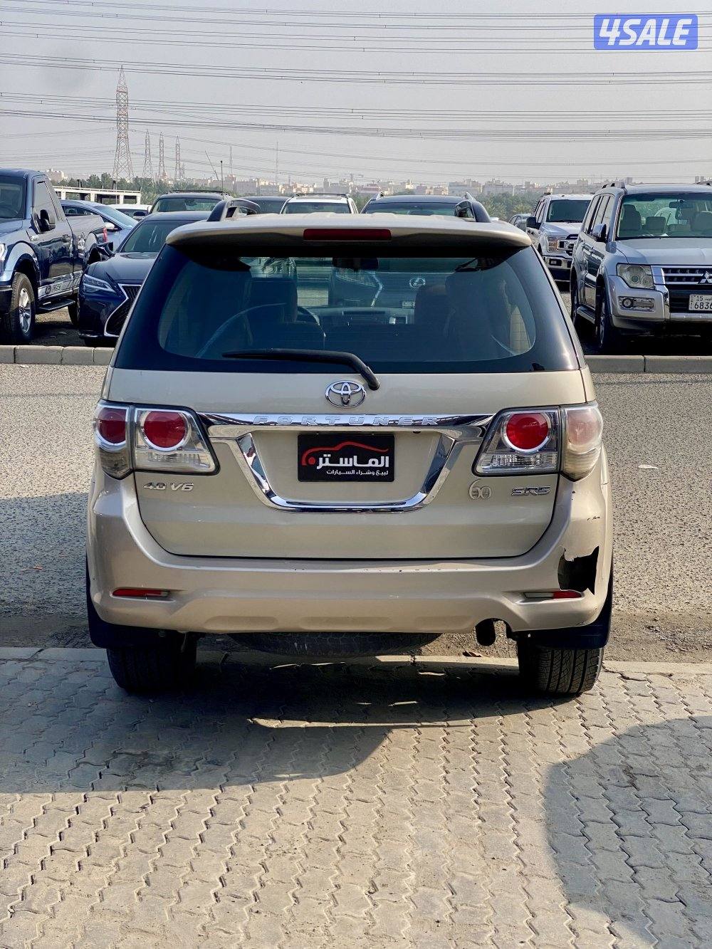 فورتنر الساير موديل 2015 عداد 2763