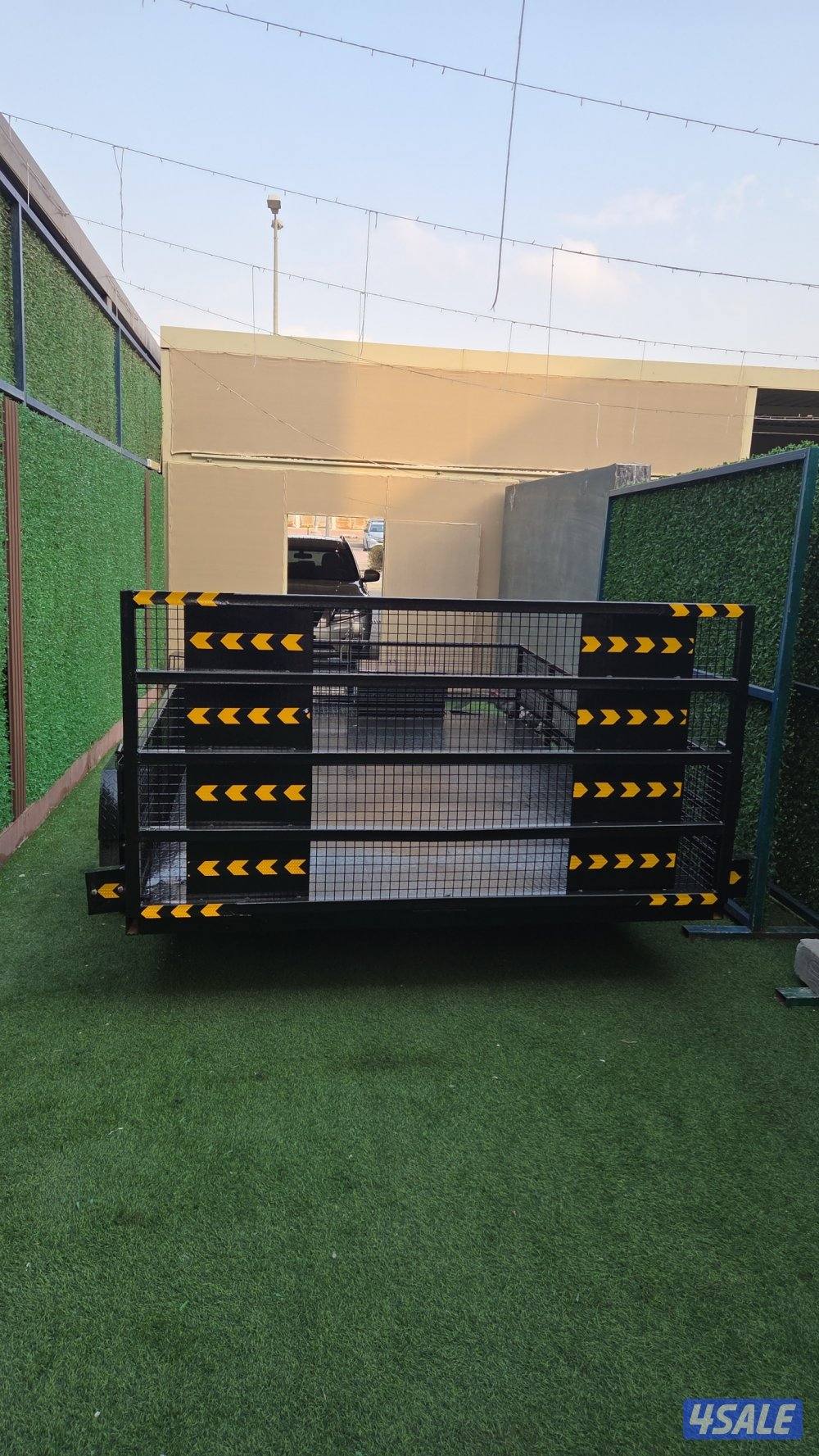 للبيع عربانه وكراسي واكثر من خيمه وحمام ومطبخ7