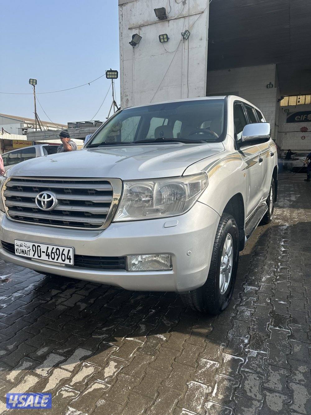 لاند كروزر VX.R2