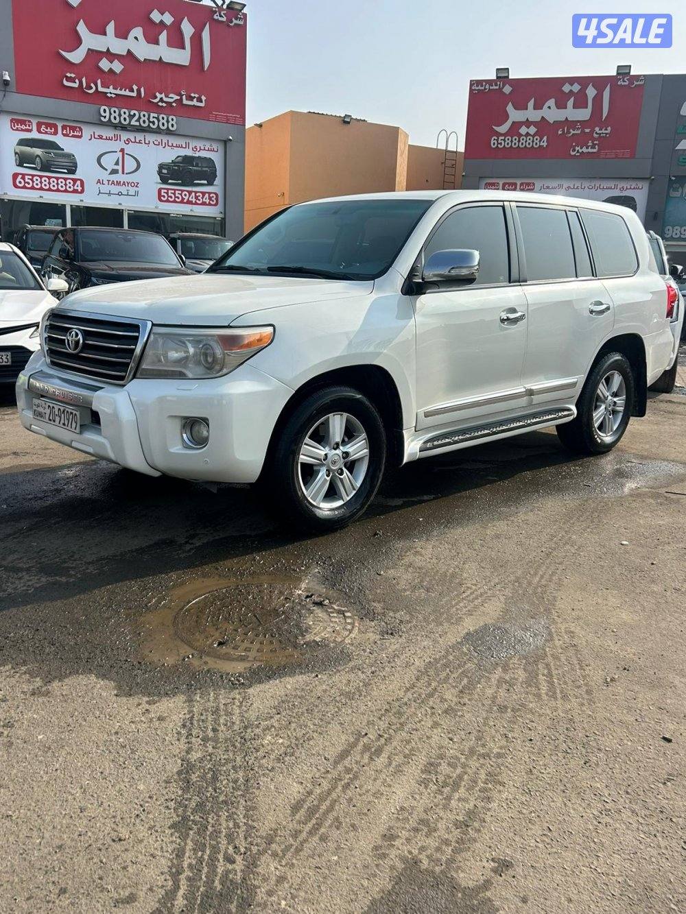 لاند كروزر GXR-V8 موديل 2013 ماشى 340.000 k.m  وارد الساير .0