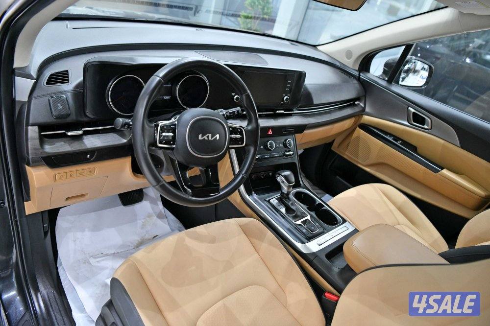 كيا كارنفال5